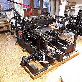 Schnelldruckpresse in Restauration 