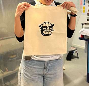 Siebdruck mit Papierschablone