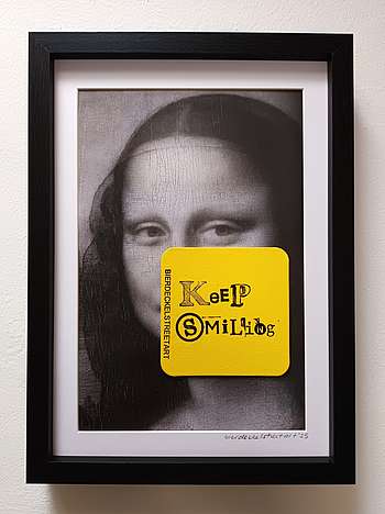 keep smiling   copyright by bierdeckelstreetart